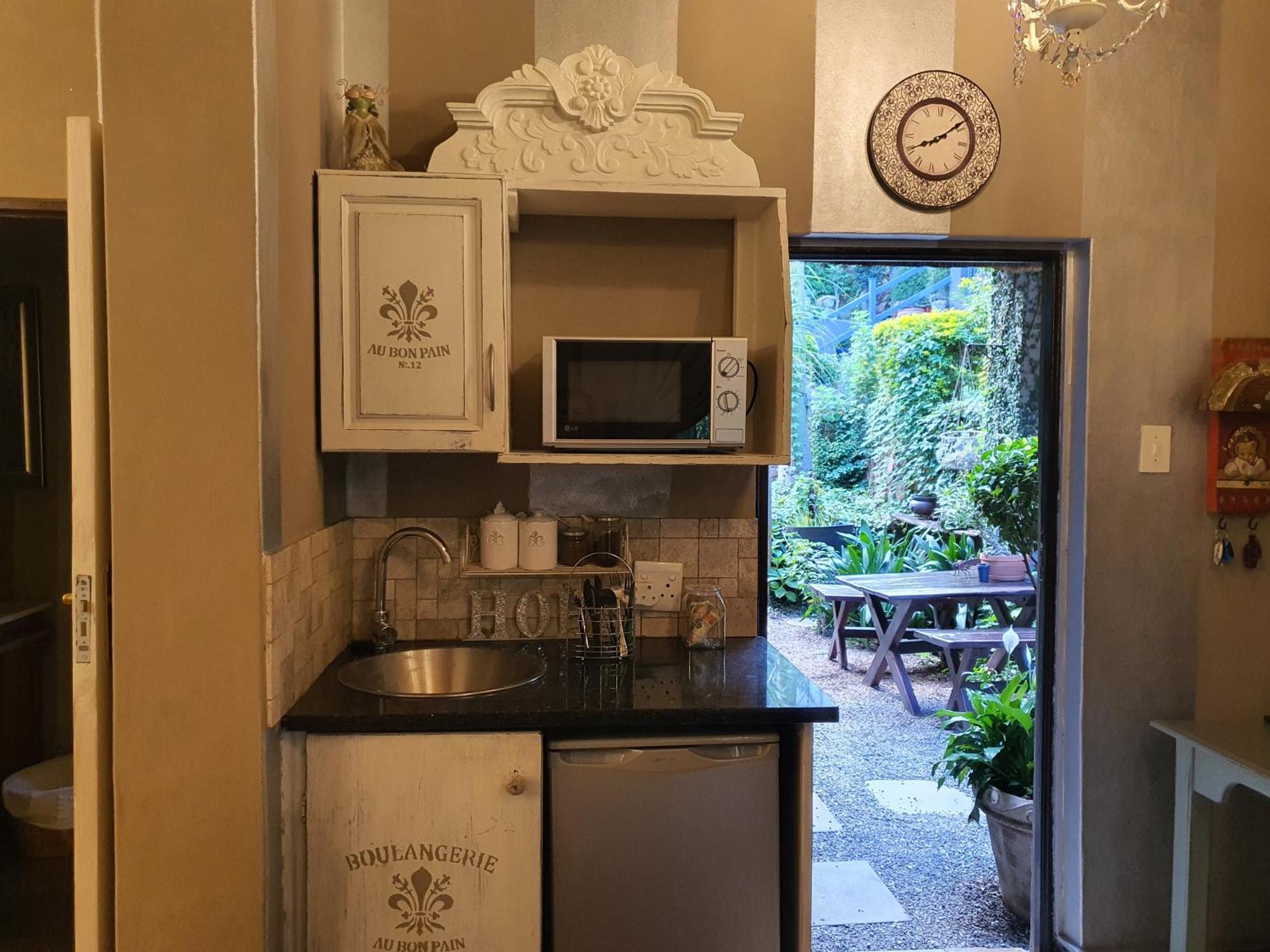 Waterhouse Guest Lodge In Waterkloof Pretoria Bilik gambar