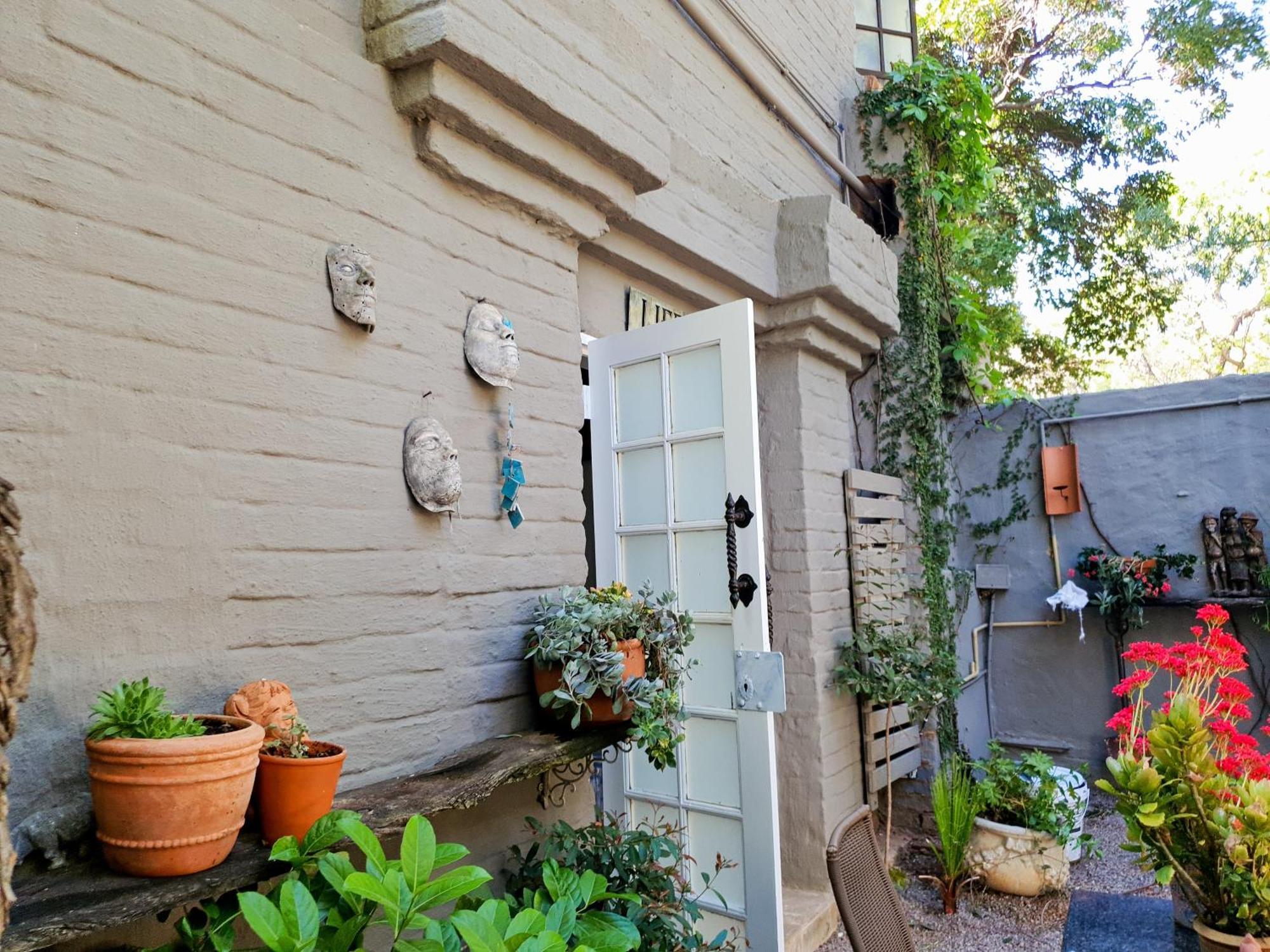 Waterhouse Guest Lodge In Waterkloof Pretoria Bilik gambar