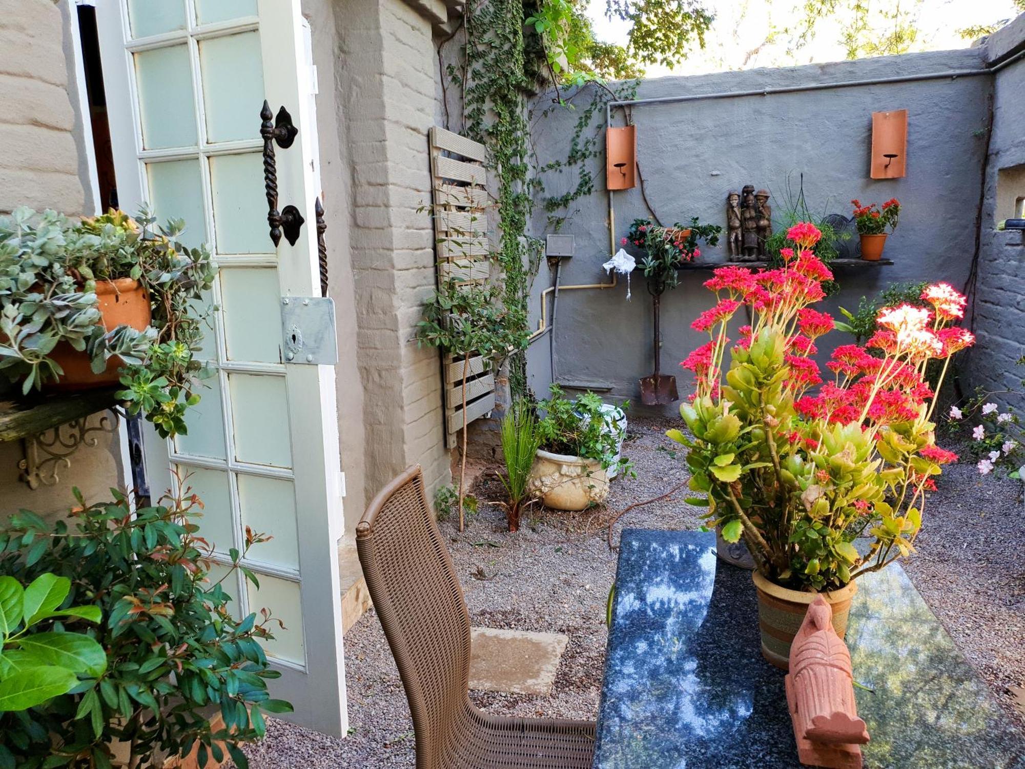 Waterhouse Guest Lodge In Waterkloof Pretoria Bilik gambar