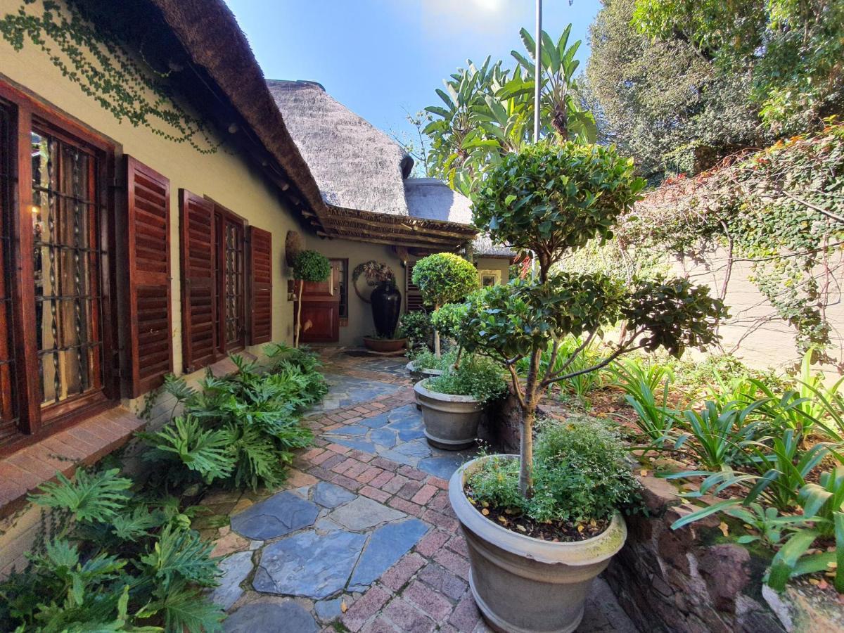 Waterhouse Guest Lodge In Waterkloof Pretoria Luaran gambar